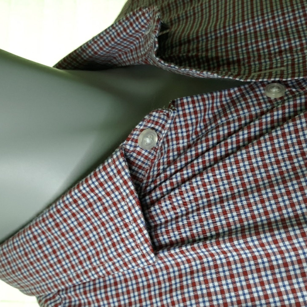 Proper Cloth mens blue and red windowpane plaid. Small